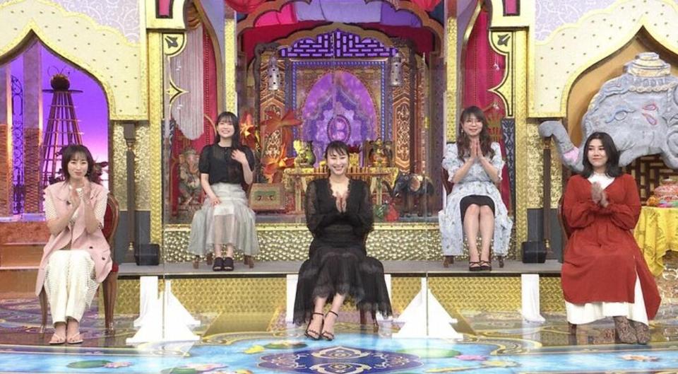 《今夜比一比》20180131：三位嘉宾大比拼，让你爱不释手