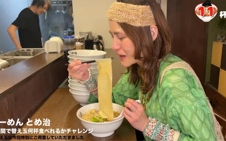 日本综艺节目中的“黄金搭档”：矛和盾的默契配合全解析