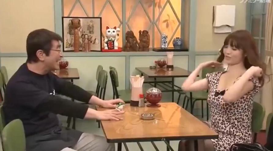 看够了综艺节目后, 转战日本夜间节目, 发现有好多好看的
